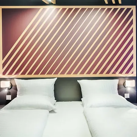 B&B Hotel Frankfurt Hauptbahnhof-3